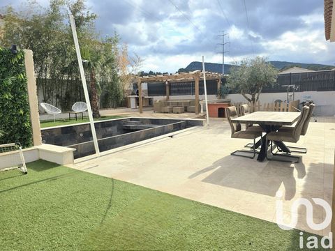 iad France - Inès Ben Saad vous propose: **Magnifique Maison Traditionnelle Neuve de 146m² avec Terrain de 487m² à Rocbaron** Vous rêvez d'une maison traditionnelle à l'architecture élégante et aux finitions de qualité ? Cette magnifique maison neuve...