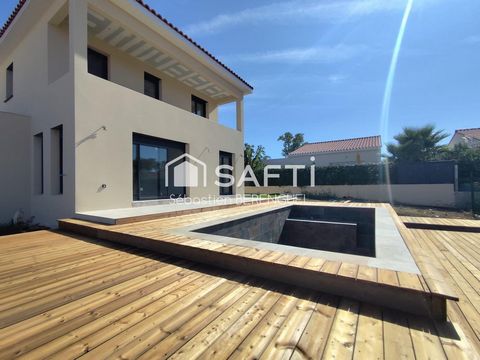 Maison neuve avec garage piscine, confort du plain pied,4 chambres.