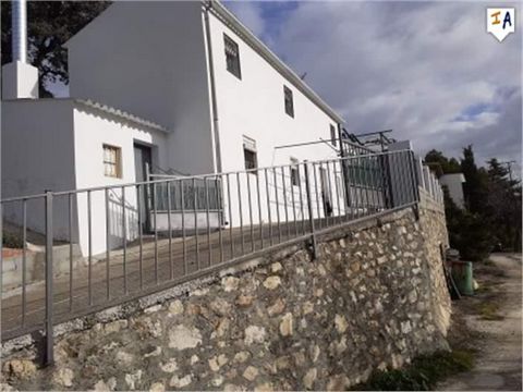 This 5 bedroom family Cortijo sits on an elevated position and generous plot of 18430m2 and a built of 214m2. With spectacular views over your garden and lake Iznajar. At the front of the Cortijo, you have your large sun terrace from which to enjoy t...