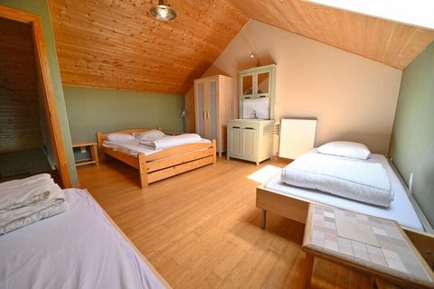 Spacious holiday home for 15 people (max. 12 adults and 3 children) with outdoor pool and sauna. The house is located in a quiet area of the village of Heure, 13 km from Durbuy. On the ground floor, the living room with wood stove, dining table and f...