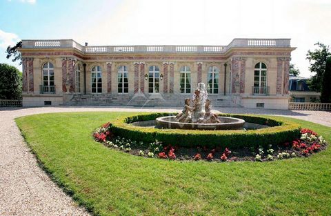 Nested in the luxurious Ibis Parc of the Vesinet, this inspired Grand Trianon palace provides 2000 sq. meters of family and entertaining space over lower ground, garden level and ground floor. The property includes the main villa, a caretaker villa, ...
