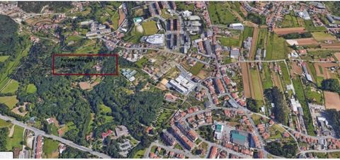 Plot of land of 450 m², located in a residential area of Avintes, close to the Biological Park Gaia. The plot can be used to build a detached villa under the DPM. There is a possibility of building a house on 3 floors. It is located near the highways...