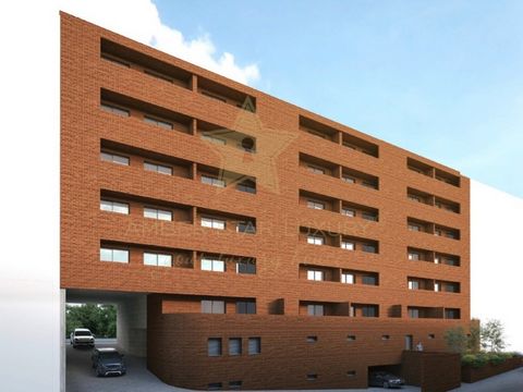 New and high standard 3-bedroom apartment located within a good location and residential area in Guimarães!! Its finishes will be modern and of excellent construction. Allow yourself to live in comfort! It will have 2 fronts and will have excellent f...