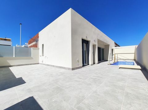 GROUND FLOOR QUAD WITH PRIVATE POOL IN SAN PEDRO PINATAR New Build original quad offers you a bright livingdining room with a spectacular sliding door in front of your private pool providing beautiful views during the day and relaxing views at night ...