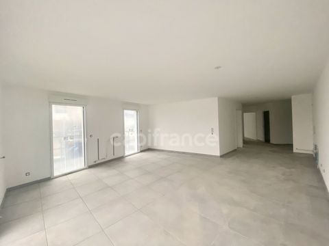 Dpt Ain (01), à vendre ORNEX appartement T4 de 100,8 m² avec terrasse, parkings et cave