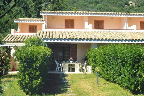 Very well-kept apartments in one or two-storey detached and terraced houses in south-east Sardinia on the popular Costa Rei, approx. 10 km long. Sardinia is not called the 