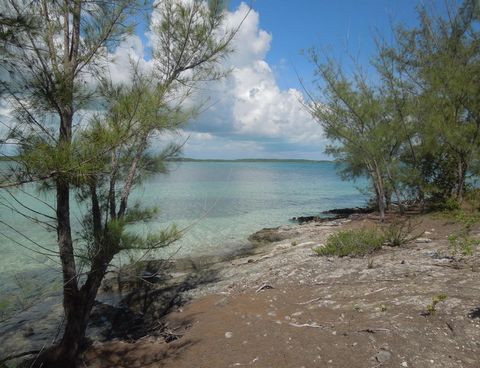 Explore an elevated waterfront gem boasting 228 feet of prime water frontage in the sought-after Whale Point, Section 1 subdivision in North Eleuthera. This enclave promises a perfect blend of beachside serenity, world-class boating, and exceptional ...