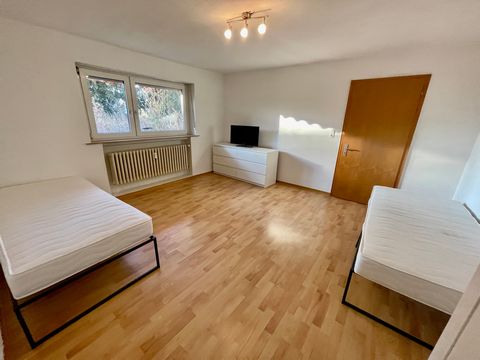 Welcome to our charming furnished basement apartment! Here, you will find a comfortable ambiance and an ideal location to make your stay in Schweinfurt unforgettable. The spacious apartment offers a large living/sleeping area, equipped with two comfo...