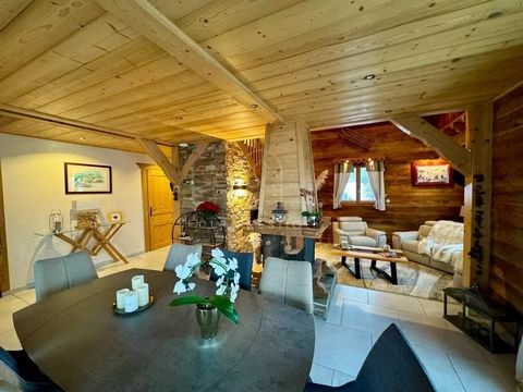 Champanges, 10 minutes from Evian. Come and discover with Léman Property Prestige this magnificent chalet built on a beautiful wooded plot of 2800m2 approx. A real cocoon with a neat decoration, with a warm soul and a choice of very high quality mate...