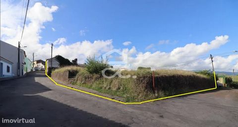 Urban Land with 2.374,00 m2 Approved Project Intended for the Construction of a 4 Bedroom Villa Privileged Location Demure Zone Investment Opportunity Sea and Mountain View Fenais da Ajuda is a Portuguese parish in the municipality of Ribeira Grande,...