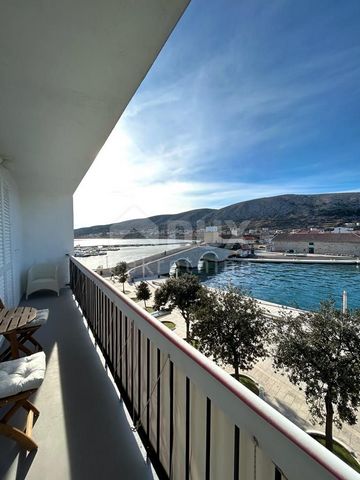 Location: Zadarska županija, Pag, Pag. ISLAND OF PAG, TOWN OF PAG - Apartment on the waterfront, first row to the sea An apartment for sale in an exclusive location in the town of Pag on the island of Pag. The apartment is located on the Riva in the ...