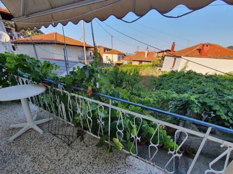 Property Code: 11444 - House FOR SALE in Thasos Potamia for €60.000 . This 95 sq. m. House is on the 1 st floor and features 2 Bedrooms, 2 Livingrooms, 2 Kitchens, bathroom and 2 WC. The property also boasts Heating system: Individual - Petrol, tiled...