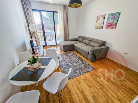 Viewing is recommended of this raised ground level 1 bedroom apartment which is to be sold fully furnished. The property consists of an entrance, fully tiled bathroom with walk in shower, fully equipped kitchen with white goods ,dining table/ chairs ...