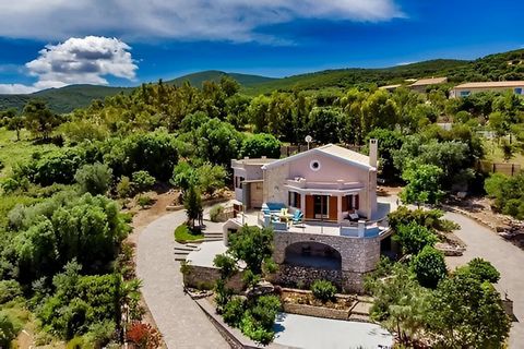Overlooking Mikro Nisi and the port of Agios Nikolas lies this stunning 3 bedroom property with panoramic sea views. Elevated slightly above the beach of Makris Gialos; a stunning beach with absolutely crystal clear waters. The property consists of 3...