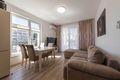 LUXIMMO FINEST ESTATES : ... Nous vous présentons un magnifique appartement d’une chambre prêt à emménager à vendre, dans un excellent emplacement sur la deuxième ligne de la mer, à seulement 100 mètres de la plage d’Obzor. L’appartement est situé au...