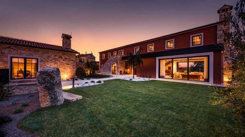 Escape to luxury with these two stunning mansions near Porec, each offering the perfect combination of tranquility and opulence. Built in 2021, these exclusive retreats are located just 17 kilometers from the center of Porec, offering a convenient bl...