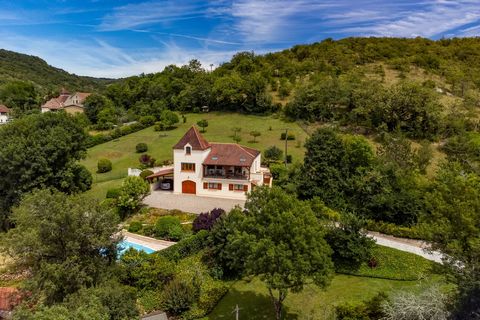 Ideally located in the rolling countryside outside Cahors, this delightful property really has it all. Beautifully presented, energy efficient, views to die for, swimming pool and jacuzzi, fully fenced dog-safe garden, no road noise and no overlookin...