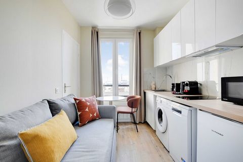 Checkmyguest bietet Ihnen dieses charmante, helle und komfortable Apartment mit 23 m²! Genießen Sie die Ruhe von Ivry-sur-Seine und die Nähe zum Zentrum von Paris! Die Lage ermöglicht es Ihnen, sich dank zahlreicher öffentlicher Verkehrsmittel schnel...