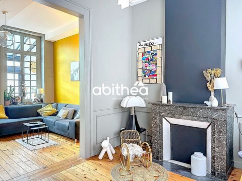 HOUSE OF CHARACTER 202m2 - POPULAR AREA - 5 BEDROOMS - 2 BATHROOMS - 3 WC - GARDEN SAINT AGNES DISTRICT / PLACE VICTOR HUGO - EXCEPTIONAL PROPERTY - POPULAR AREA - WHITE STONE - VAULTED CELLAR Exclusively in your ABITHEA agency, between the Saint Agn...