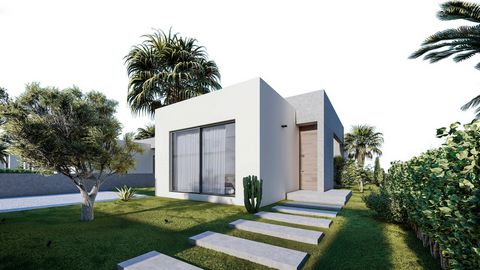 Spacious and bright single storey villas with 3 bedrooms on a plot of 500m2, with private swimming pool and barbecue. Located in Altaona Golf and Country Village, the closest resort to the city of Murcia, where you can be and enjoy its historical, cu...