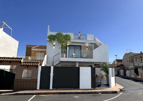 Introducing the New Build Bungalows in Lo Pagan, a unique opportunity to live in a privileged environment just 600 metres from the beach. This development offers bungalows with 2 bedrooms and 2 bathrooms, designed with a modern open plan kitchen that...