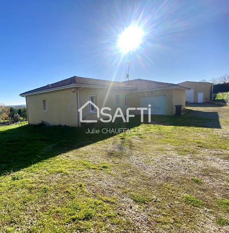 Située à Montignac-Toupinerie (47350), à seulement 20minutes de Marmande, à 6minutes de Seyches. Cette maison bénéficie d'un environnement proche de la nature, elle ravira les amateurs de tranquillité. Ses 2298 m² de terrain permettent de profiter de...