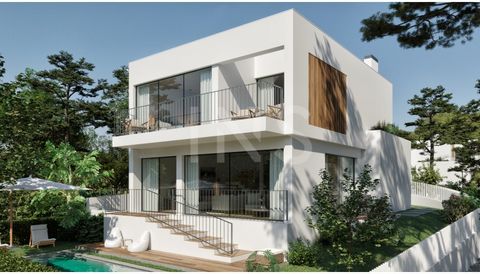 Detached house T4 under construction phase located in Murches, Cascais. The property is inserted in a plot of 340sqm with a construction area of 266sqm, swimming pool, garden and with an excellent sun exposure, facing south, with unobstructed view wh...