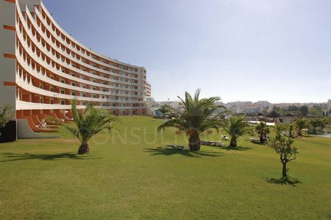 The Largest Aparthotel in the Iberian Peninsula - Paradise of Albufeira - is a prestigious 4-star tourist resort in the prime area of Albufeira. It stands out for its size, modern architecture and unique design. It consists of 396 apartments of typol...
