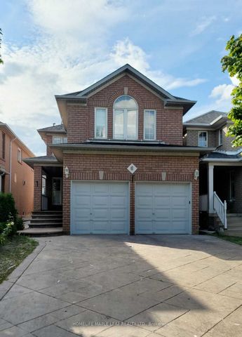 Spacious 4 Bedroom Home, Well designed flow of rooms with a large master ensuite. Open Concept kitchen, living and dinning room with a gas fireplace, a spacious laundry room. Tenant acknowledges that Landlord's insurance on the premises provides no c...