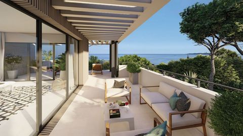 Summary Civiu is a new development of 18 apartments and villas set within an exceptional estate of almost 2 hectares with Mediterranean species, 200 meters from the beach and a 15 minute walk to the Harbour of Les Issambres and its shops and restaura...