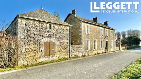 A25725SGA86 - On the outskirts of a village, come and discover this property, a former coaching inn, in the maison de Maître style, with high ceilings and large windows. It has beautiful old parquet flooring, cement tiles, terracotta floor tiles, bea...