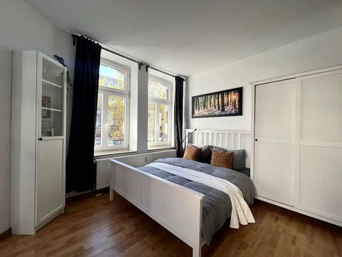 - in the middle of the trendy district Plagwitz - centrally located - down pillows and blankets - parking space available - 2min to the streetcar stop - 7min by streetcar to the city center - washer-dryer - independent check-in - TV with Netflix - be...