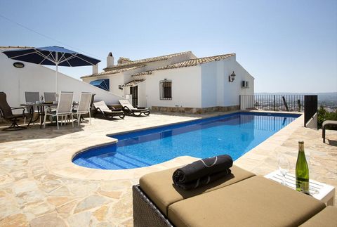 Classic and romantic villa in Javea, Costa Blanca, Spain with private pool for 8 persons. The house is situated in a residential and mountainous beach area. The villa has 4 bedrooms and 3 bathrooms, spread over 2 levels. The accommodation offers priv...