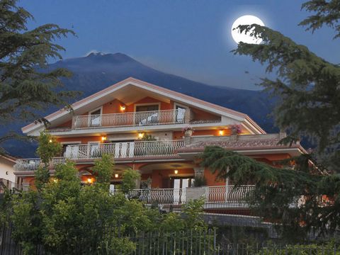 CIR 19087050B400901 In Trecastagni, an ancient and charming town on the slopes of Etna, there is situated Etna Royal View Residence. Easy to reach and strategically positioned halfway between the Etna volcano and the sea, it is an ideal starting poin...