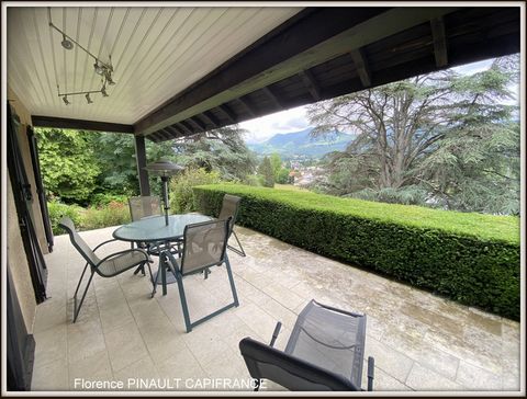 Dpt Hautes Pyrénées (65), à vendre BAGNERES DE BIGORRE maison P5 de 145 m² - Terrain de 2 976,00 m²