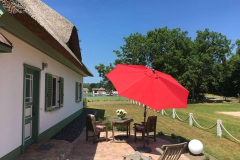 The 42 m² (non-smoking) apartment is set up in the country house style and was rebuilt in 2017. The apartment has 1 bedroom and a spacious living/dining room with full sofa sofa. Although we like animals very much, the apartment is only rented out wi...