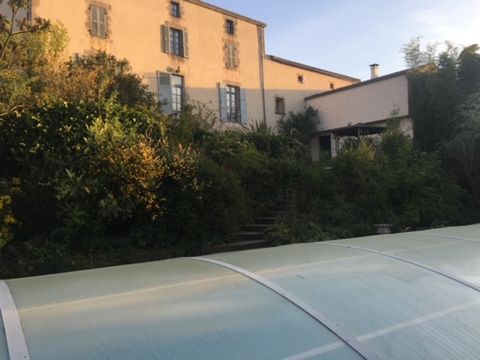 Charmante Demeure au Cur de la Nature, Dpt Vendée (85), à vendre LE POIRE SUR VIE maison P13 de 541,76 m² - Terrain de 3 900,00 m²