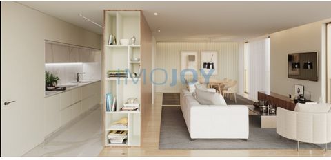 Appartement met 3 slaapkamers, op de eerste verdieping, met een zonligging van ZW/ZO/NE, bruto oppervlakte van 128,0 m2, balkon van 17,2 m2, twee parkeerplaatsen en berging. Gelegen in de Douro-vallei, is de ontwikkeling gelegen aan de Marginal de Ca...