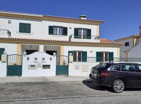 Luxury 3 bed House For Sale in Gradil Mafra Portugal Esales Property ID: es5554004 Property Location Rua dos cravos Gradil 2665-139 Portugal Property Details Unwind in Tranquility: Your Dream Home Awaits in Gradil, Portugal Imagine stepping through t...