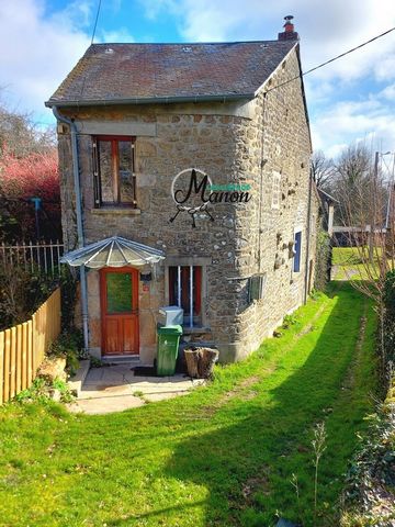 Very charming stone house located in the town of BERSAC-SUR-RIVALIER (87370) 10 minutes by car from BESSINES-SUR-GARTEMPE (87250). This house offers on the ground floor a beautiful living room of about 26m2 with fitted and semi-equipped kitchen (oven...