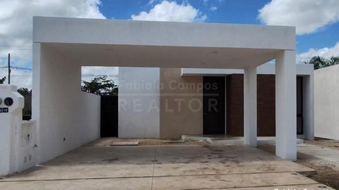 Sala Comedor Cocina Baño de visitas Área de lavado Terraza Alberca Garaje Techado Recámara Principal con: Closet-Vestidor y Baño completo 2da y 3ra Recámara con: Closet y Baño completo AMENIDADES: Terraza de asadores Salón de eventos con mobiliario G...