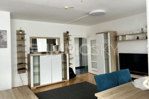 Renditestarke 2-Zimmer-Wohnung am Rennweg 6% Bruttomietertrag! In diesem Objekt haben wir eine warmmiete von 1.600 und eine Kaltiete von 1.400 !!! Willkommen in dieser attraktiven 2-Zimmer-Wohnung am Rennweg, die durch eine gelungene Kombination aus ...