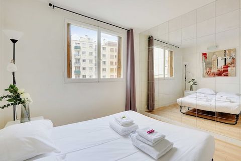 Checkmyguest bietet Ihnen ein charmantes 60 m² großes Apartment mit zwei Schlafzimmern im grünen Viertel Saint-Lambert im 15. Pariser Arrondissement. Dieses Apartment ist ideal für unvergessliche Aufenthalte ausgestattet und liegt in der Nähe des ber...