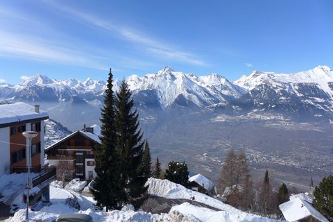 DIABLERETS D 023 - MOUNTAIN apartment 6 pers Sleep in this cosy apartment, in the center of the village, with breathtaking views of the valley and mountains. Located in Switzerland, in the resort of Veysonnaz in the heart of the 4 Vallées, you can st...