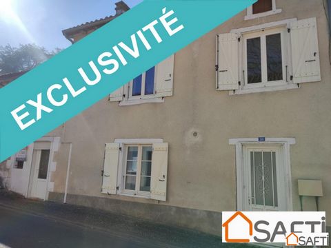 Welcome to this opportunity in the heart of Isle Jourdain, a house offering vast potential for both investors and families seeking a primary or secondary residence. This property, with an area of approximately 90 m², is ready to be transformed into y...