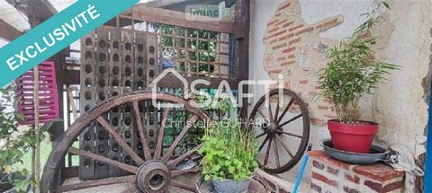 Située à Fraillicourt (08220), cette charmante maison de campagne bénéficie d'un emplacement paisible et authentique, idéal pour les amoureux de la nature. La commune offre un cadre de vie agréable, avec ses paysages verdoyants et sa tranquillité, to...