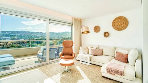 Located in La Cala Golf. Modern Golf Apartment with Panoramic Views in La Cala Golf Resort! Discover this attractive, modern apartment harmoniously integrated into the landscape of La Cala Golf Resort. The property is located directly on the Europa g...