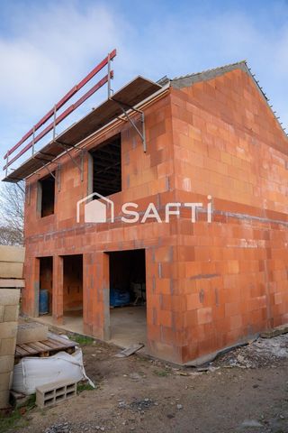 Maison neuve en cours de construction à Dourdan, offrant une excellente opportunité de personnaliser l’aménagement intérieur selon vos besoins. Profitez d’un cadre de vie moderne et serein, à quelques minutes des écoles, commerces et tra...