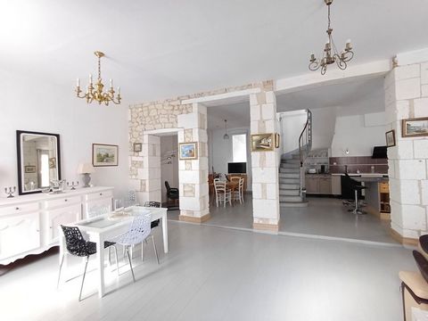 Maison bourgeoise, centre ville. Très bon standing
