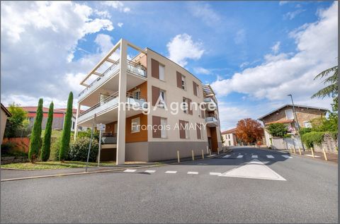 Appartement T3 de 2 chambres rez-de-jardin 190m2